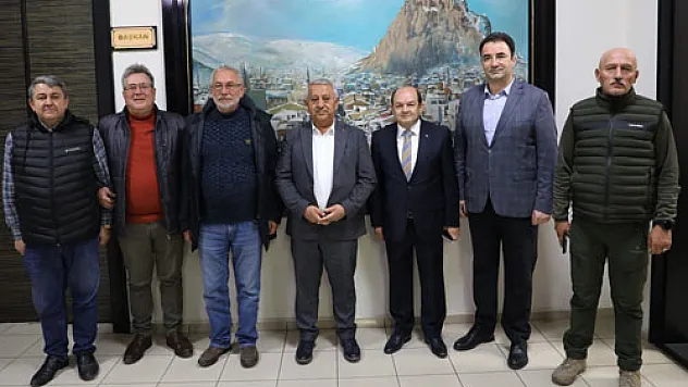 AGC yönetiminden Başkan Zeybek’e ziyaret