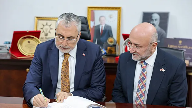 AK Parti Afyon Teşkilatı Bakan Işıkhan'ı Ağırladı