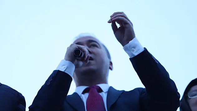'AK Parti bayrağını yeni bir zirveye çekmenin gayreti içerisinde olacağız'