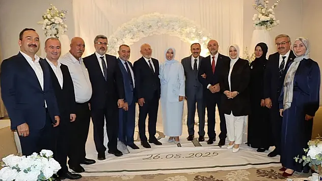 AK Parti'de Duygusal Veda