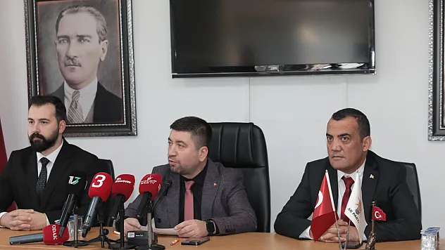 AK Parti'den Köksal Ve Siyasi Partilere Soru:  'Afyon'da Yeni Bir Masa Mı Kuruldu?'