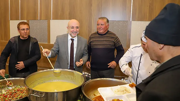 AK Parti Heyeti Davulga'da İftar Yaptı