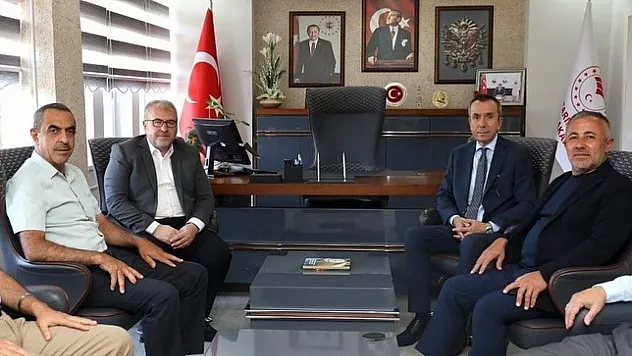 AK Parti Heyeti Tarım Ve Orman İl Müdürü Ayvalık'ı Hayırlı Olsun Ziyareti