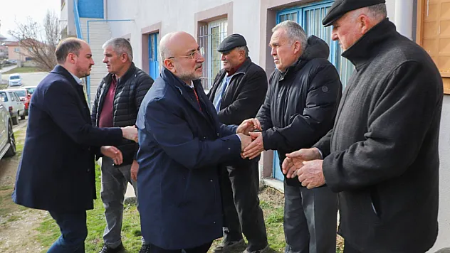 AK Parti Heyetinden, Başkan Karabacak'ın Ailesine Taziye Ziyareti
