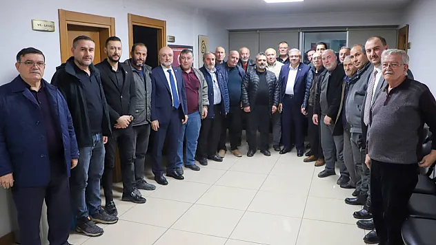 AK Parti'nin En Güçlü Yanı Ne? Turgay Şahin Açıkladı