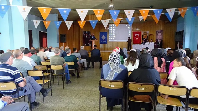 AK Parti’de İlçe Danışma Meclisi Toplantısı
