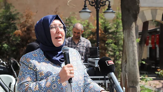 AK Partili milletvekili adayı kaza geçirdi