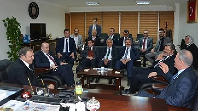 Akar'dan teşkilata ziyaret – Kocatepe Gazetesi