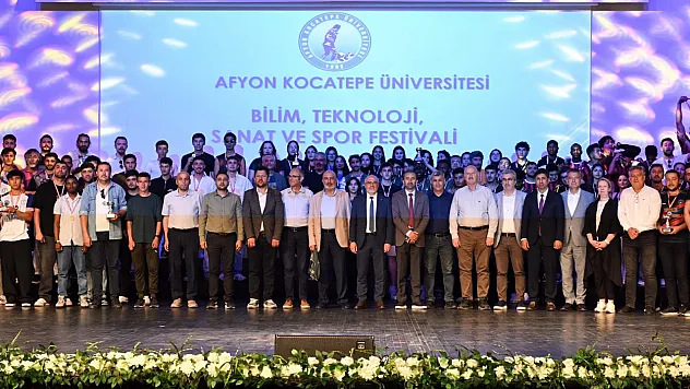 AKÜ Öğrencileri Spor Alanında Tarih Yazdı