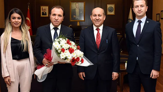 AKÜ Rektörü Karakaş,  ziyaretleri kabul etti