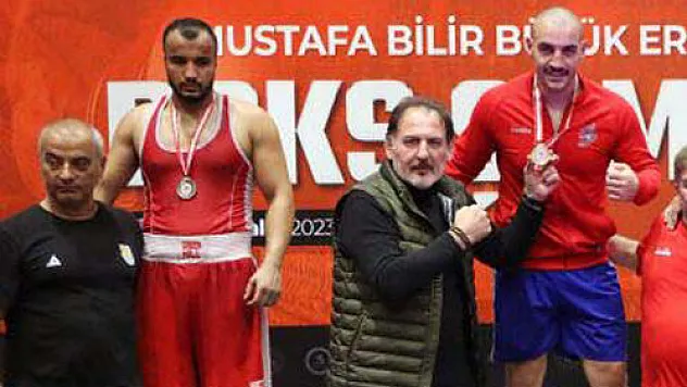 AKÜ SBF Öğrencisi Türkiye 2. Oldu