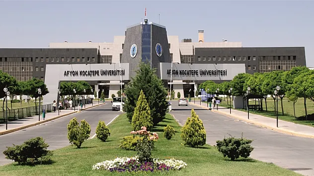 AKÜ'den TMMOB'ye ziyaret – Kocatepe Gazetesi