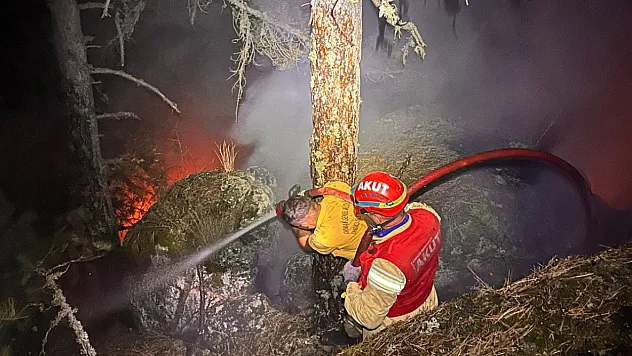 AKUT Afyon Ekibi, Yangınla Mücadelenin Merkezinde