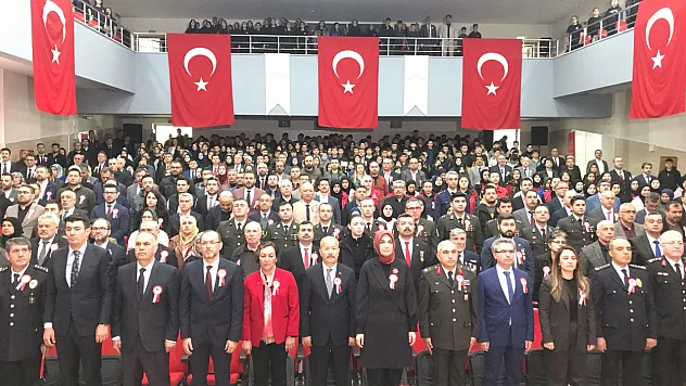 'Aldığımız Her Nefes, Çanakkale'de Verilen Son Nefes Sayesindedir'