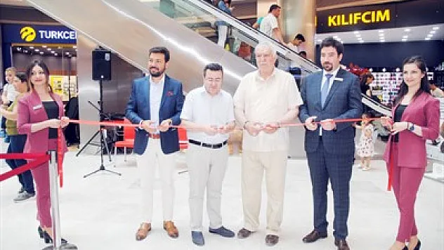 Alimoğlu Müzik Müzesi eserleri Park Afyon'da sergileniyor