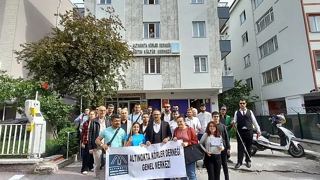 Altı Nokta Körler Derneği Gençlik Meclisi Ankara'da Buluştu