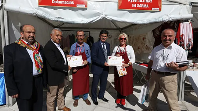 Altıneller Zafer Meydanı’nda buluştu