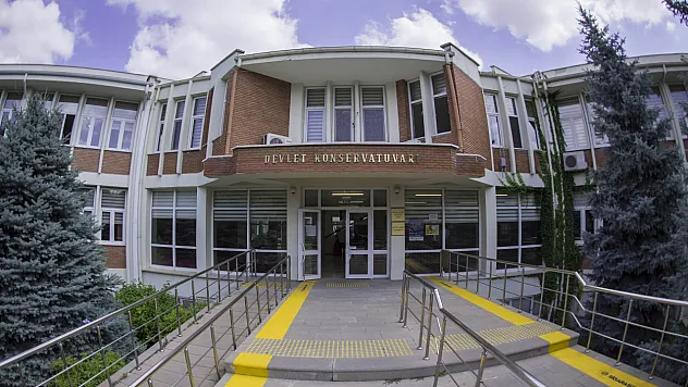 Anadolu Üniversitesi'nin Sanata Açılan Kapısı: Devlet Konservatuvarı
