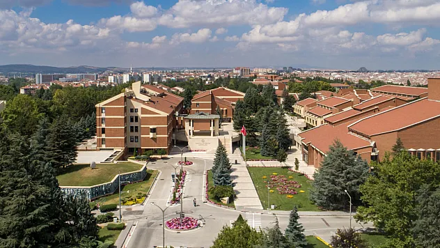 Anadolu Üniversitesi Yunus Emre Kampüsü'nde Çevre Düzenlemesi