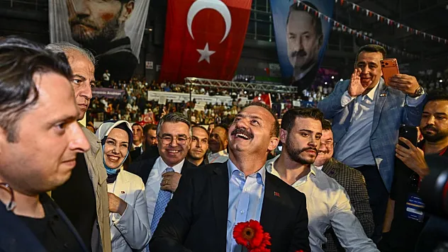 Anahtar Parti Lideri Ağıralioğlu, Teşkilatı Görevden Alacak Mı?