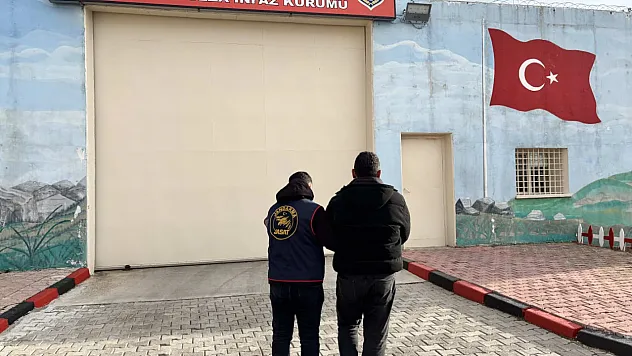 Anayasal Düzeni Ortadan Kaldırmak İstemişti… Yakalandı
