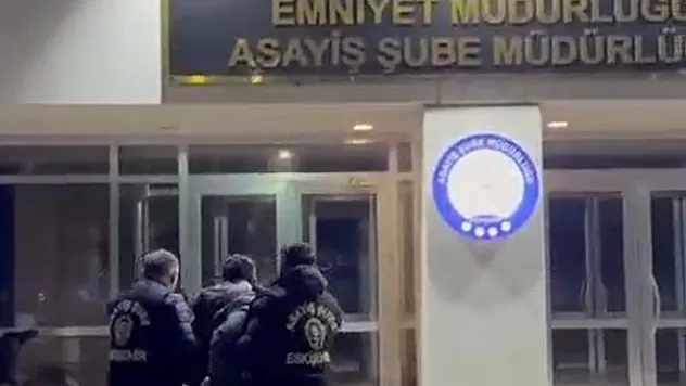 Araç Faresi Yakalandı