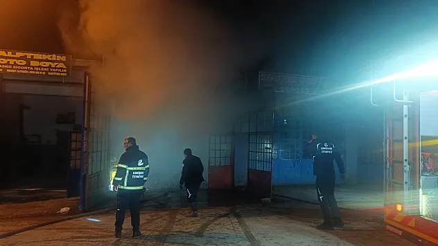 Araç Yedek Parçası Satan İşletmede Çıkan Yangın Söndürüldü