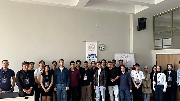 'Arama Teknolojileri Yapay Zekânın Yapı Taşlarından Biri'