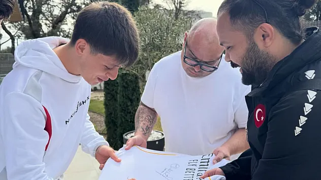 Arda Güler Afyonlu Akademisyeni Evinde Ağırladı