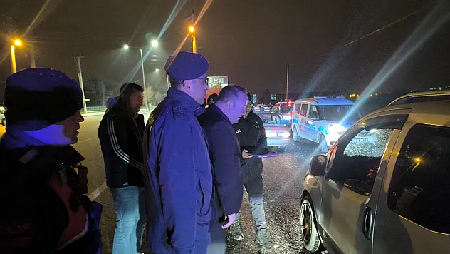 Asayiş Denetiminde Çay, Çikolata İkramı