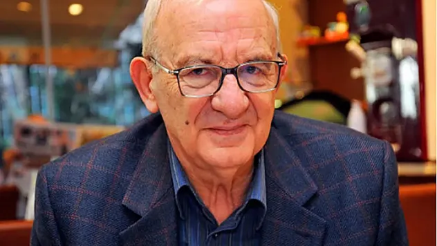 Atilla Dorsay Kimdir?
