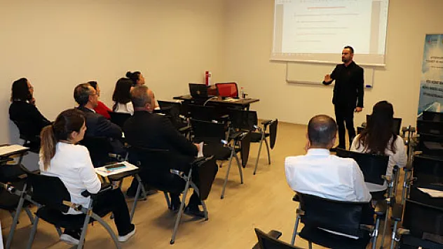 ATSO personeline  hizmet içi eğitim verildi