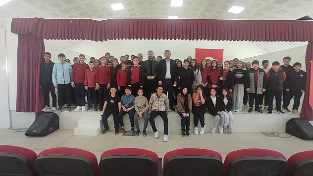 Avukat Fahri Fevzi Kartal, Öğrencilerle Buluştu