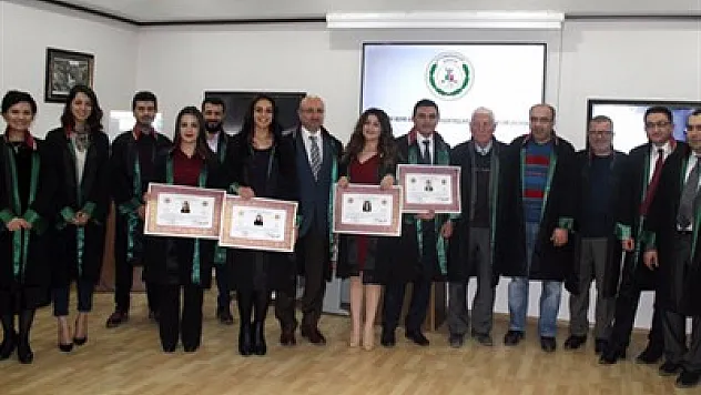 'Avukatlar ortamın avukatı, ortamın hukukçusu değildir'