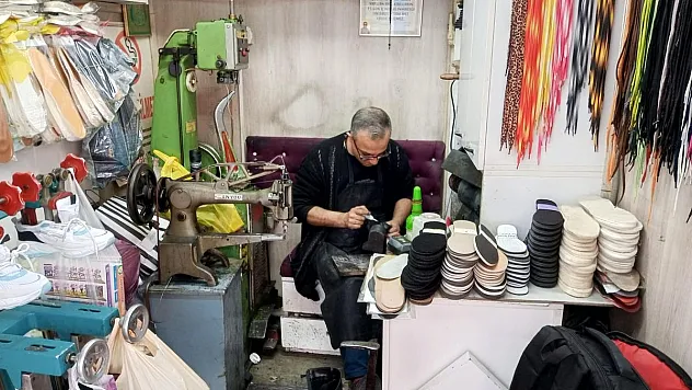 Ayakkabı Tamir Sektöründe İşler Hızlandı