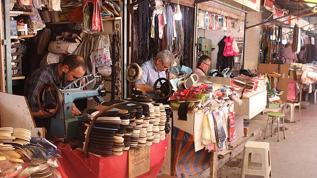 Ayakkabı tamircilerinin işleri artışta