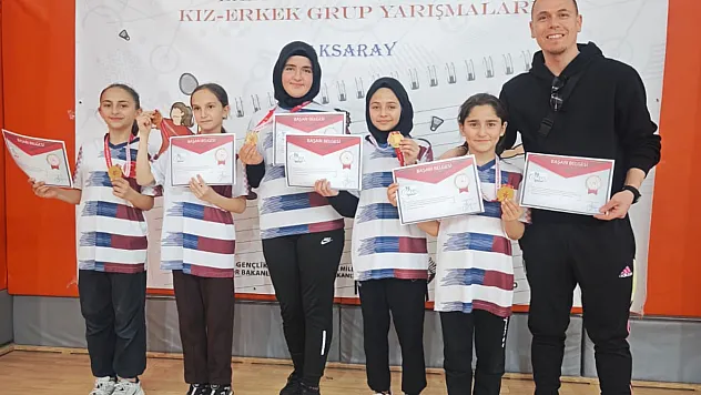 Badminton'da Gururlandıran Başarı