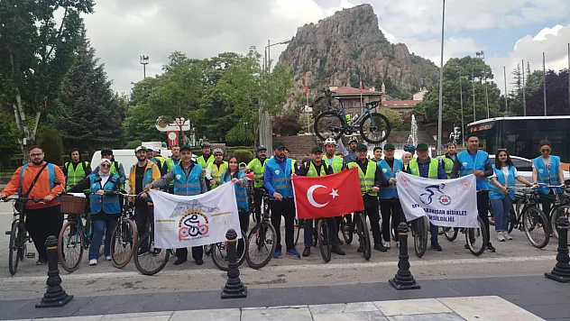 Bağımlılıkla Mücadele İçin Bisiklet Sürdüler