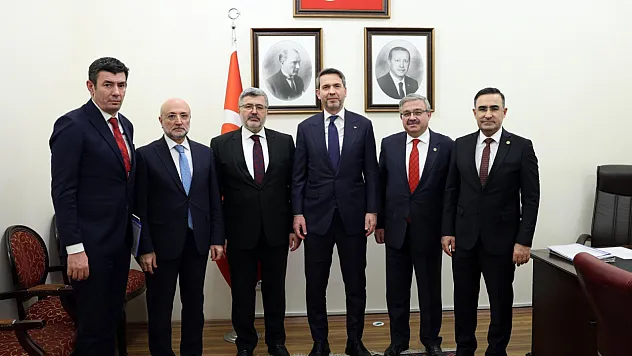 Bakan Bayraktar'a Afyon Dosyası Sunuldu!