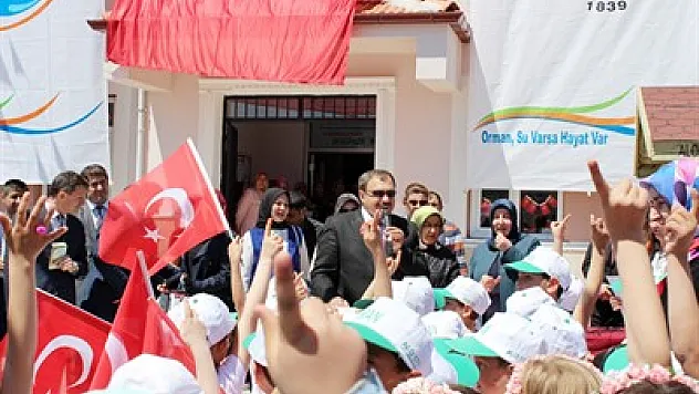 Bakan Eroğlu: Afyon'a yarım milyarlık eğitim yatırımı yapıldı
