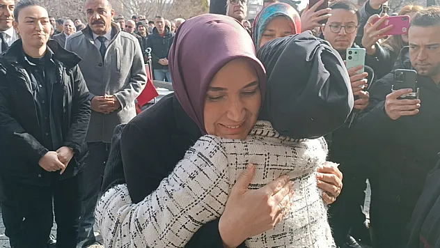 Bakan Yardımcısı Yiğitbaşı, İsmet Özel'in Şiiriyle Veda Etti