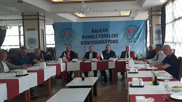 Balkan Türkleri Konfederasyonu Afyonkarahisar'da toplandı