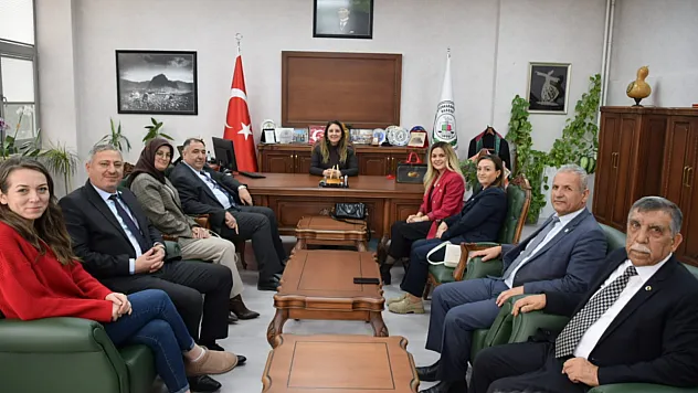 Baro Başkanı Göktürk, İYİ Parti Heyetini Kabul Etti