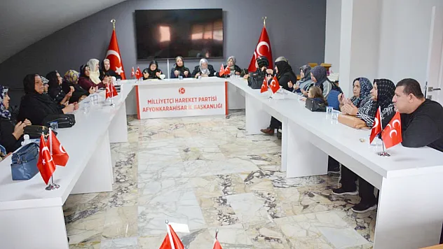 'Başbuğumuz Ülkücü Hareketin Yolunu Aydınlatmaya Devam Ediyor'