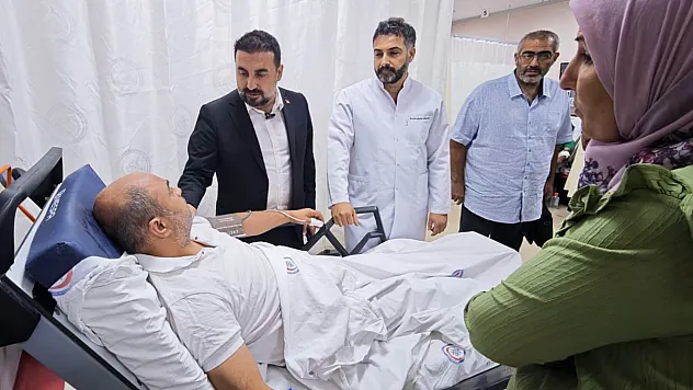 Başkan Kavak, Hastane Ziyaretlerine Devam Ediyor