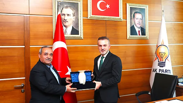 Başkan Şahin, Kandemir’i ziyaret etti