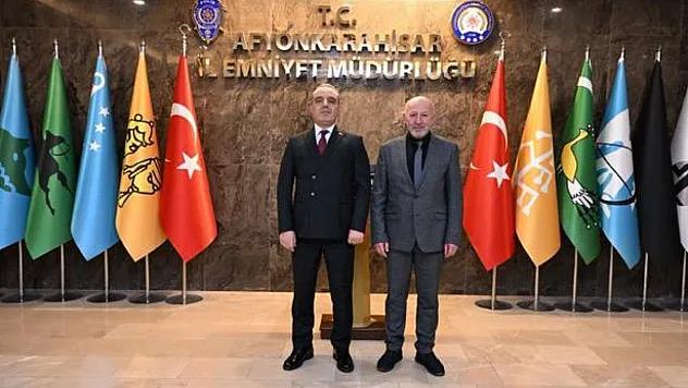 Başkan Siper, Müdür Erol'la Görüştü