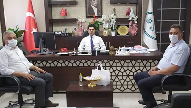 Başkanlar Şahin'e  projelerini anlattı