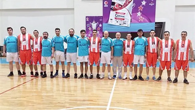 Basketbolda şampiyon Korel