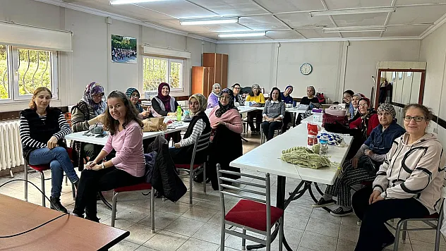 Belde evi kursiyerlerine iklim değişikliği anlatıldı